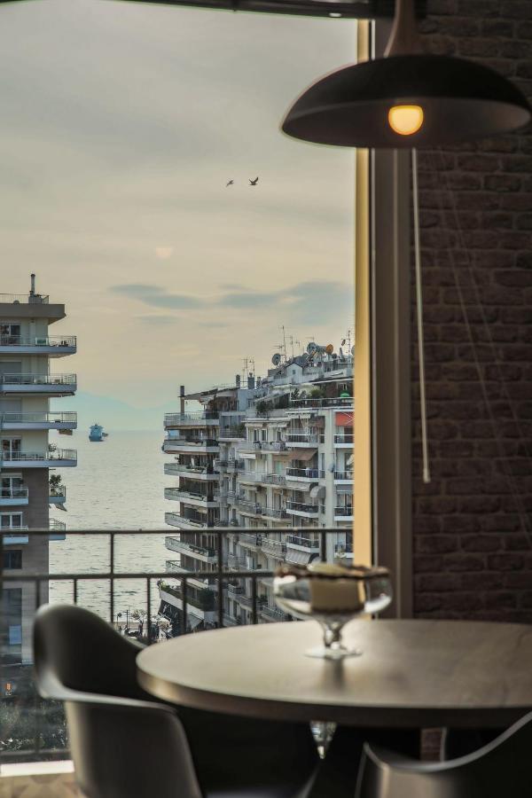 Superior One Luxury Apartments Салоники Экстерьер фото