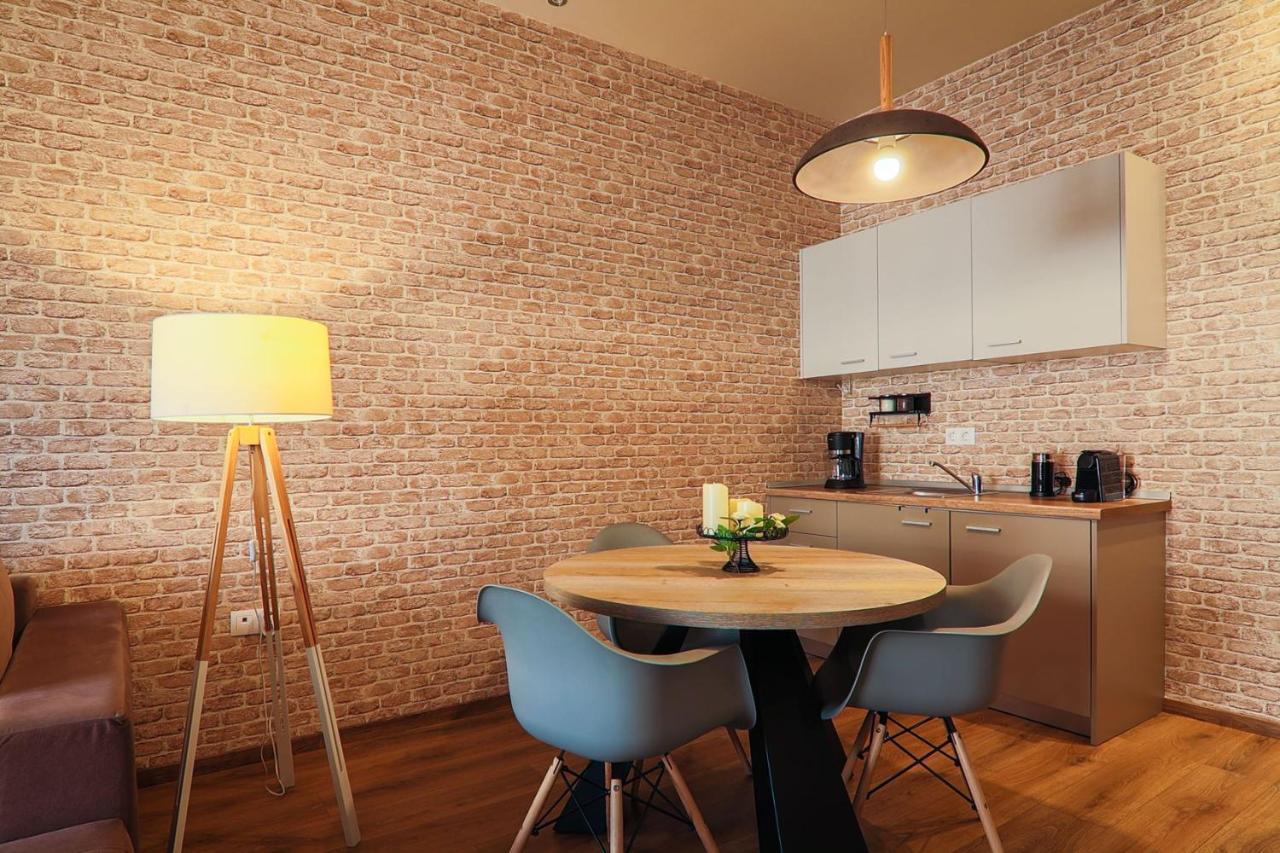 Superior One Luxury Apartments Салоники Экстерьер фото